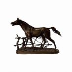 Caballo  “Cheval a la Barriere”